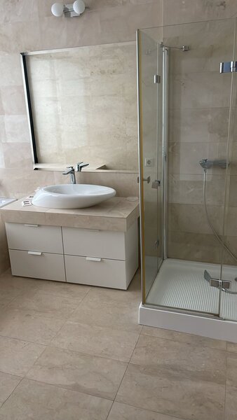 Primaverii, Helesteului,